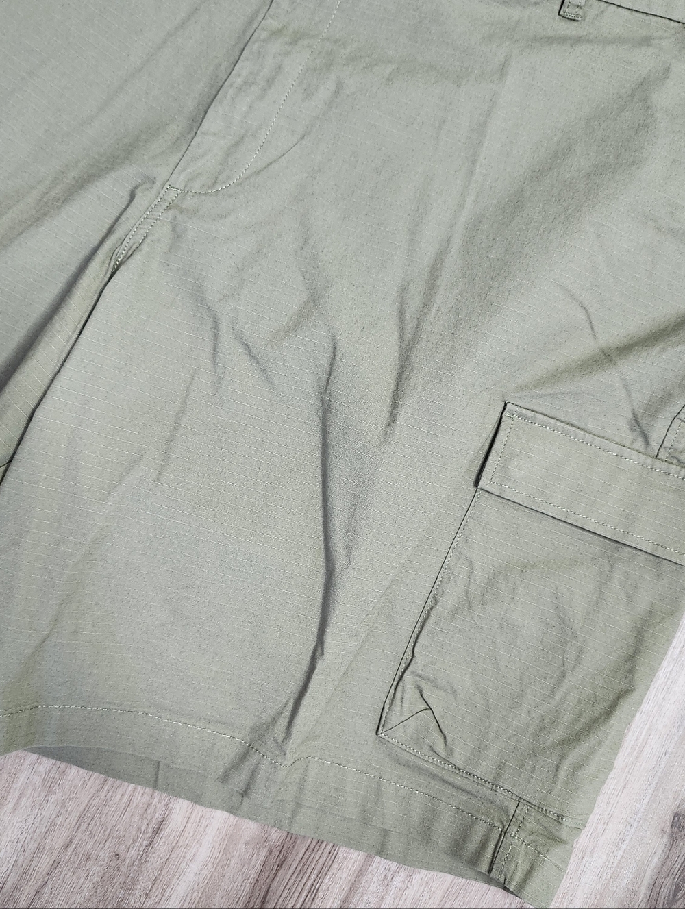 Dockers Mens Performance Tech Cargo Shorts Green Stretch Wicking Vacation - Picture 4 of 11